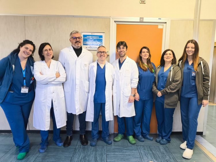 L'equipe di chirurgia vascolare del 'Santa Maria'