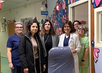 Terni: una poltrona per i genitori dei bimbi ricoverati. Il dono è della Lilt