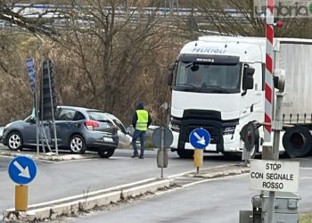 E45 Montecastrilli: scontro allo svincolo. Una persona in ospedale