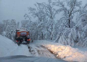 Mezza Umbria sotto la neve: tanti interventi sulle strade della regione
