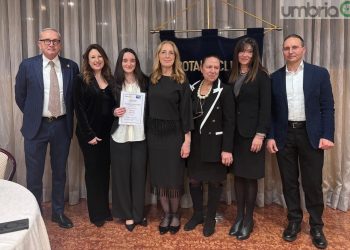 Terni: Matilde Biondini studentessa ‘top’. A lei il premio Rotary – Foto
