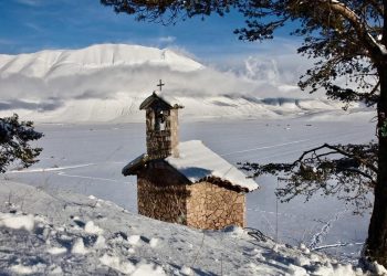 Valnerina: torna l’inverno. Neve e bufere di vento con il ciclone ‘Erminio’ – Foto