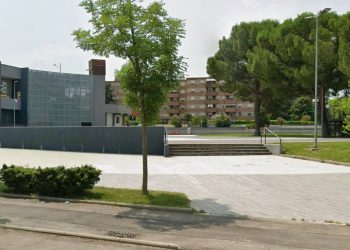 Terni: violenza a Cospea. Botte fra giovanissime e tanti intorno a guardare e ‘filmare’