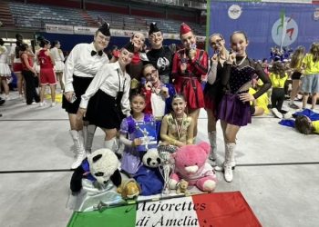 Le Dragonflies majorettes brillano ai campionati italiani: pioggia di medaglie per Amelia