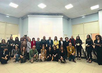 Terni, liceo ‘Metelli’: evento commemorativo per ‘Mani creative contro la violenza sulle donne’