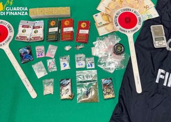Da Roma a Terni con la droga: arrestato 25enne. Segnalate altre sette persone