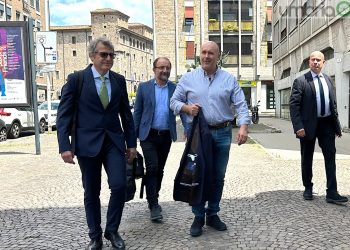 Terni: processo a Bandecchi per il consiglio-caos. Sentiti due comandanti. Schermaglie in aula