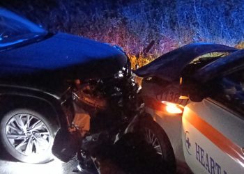 Si schiantano contro automedica e scappano tutti. Infermiere di Terni ferito seriamente