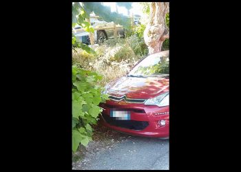 San Gemini: «In via del Poggiame le auto ostruiscono la strada»