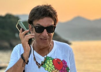 Terni: fra consolle e cattedra. Il ‘prof dj’ Roberto Scardocci si racconta