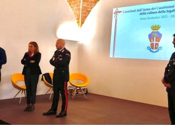 Montecchio, carabinieri ‘maestri’ per un giorno: lezione tra giochi e senso civico
