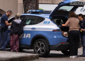 Terni: 30enne trovato senza vita in casa in via Fratelli Cervi. Partono le indagini