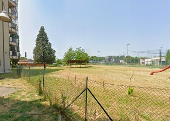 Borgo Rivo, i residenti denunciano: «Parcheggi insufficienti e mezzi di soccorso bloccati»