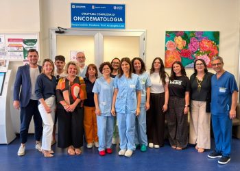 Terni: Agàpe dona 5 mila euro all’oncoematologia. Nuova borsa di studio