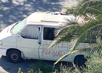 Terni: da un anno nel furgone a San Martino. Il caso all’attenzione di Usl2 e Comune