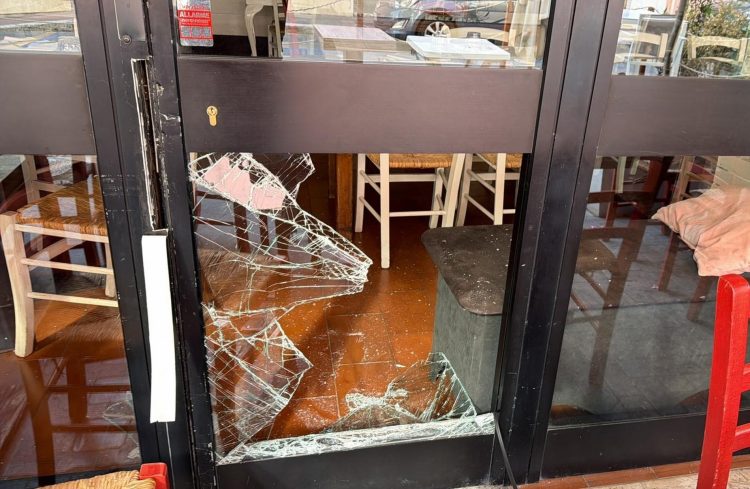 La 'spaccata' al ristorante