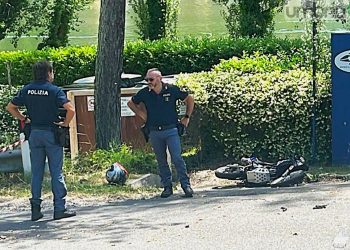 Piediluco: tragico incidente stradale davanti ai Canottieri. Muore 35enne di Terni