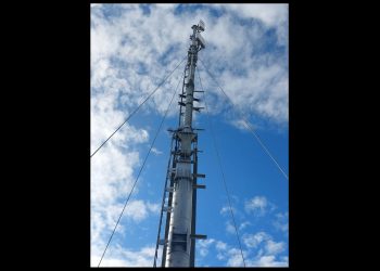 SM Inox firma a Milano la torre automontante per telecomunicazioni più alta d’Europa