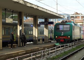 Trasporti Umbria-Roma nel caos. I sindacati attaccano: «Serve subito una legge speciale»