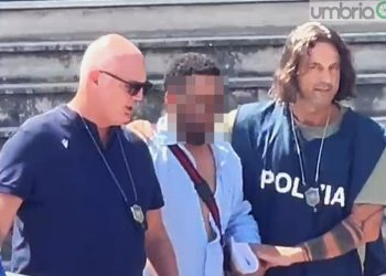 Terni: l’operazione antidroga scatta all’alba. Quattro arresti, sette indagati. E sessanta clienti segnalati