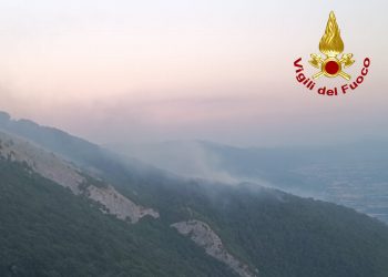 Umbria: incendi senza tregua. Ancora attivi i fronti di Nocera e Baiano