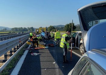 A1: grave incidente stradale a Fabro. Coinvolti anche bambini