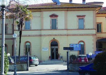 Ospedale Castiglione del Lago: l’accusa di un’infermiera. «Parcheggio iniquo fa cassa»