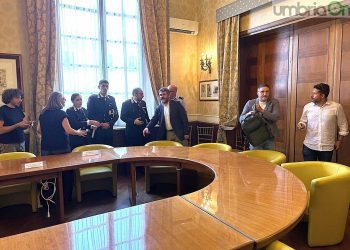 Arrone: bimba di 4 anni aggredita. Il sindaco: «È stato un lupo». Vertice in prefettura